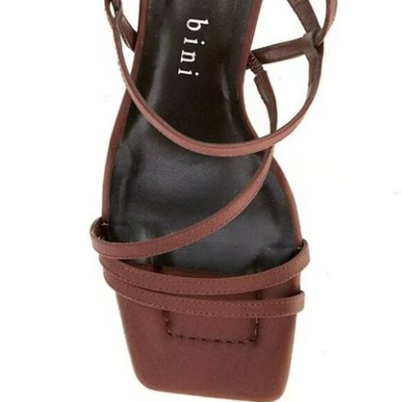 Gianni Bini Rosie Matte Satin Strappy Block Heel Sandals - Picture 5 of 5